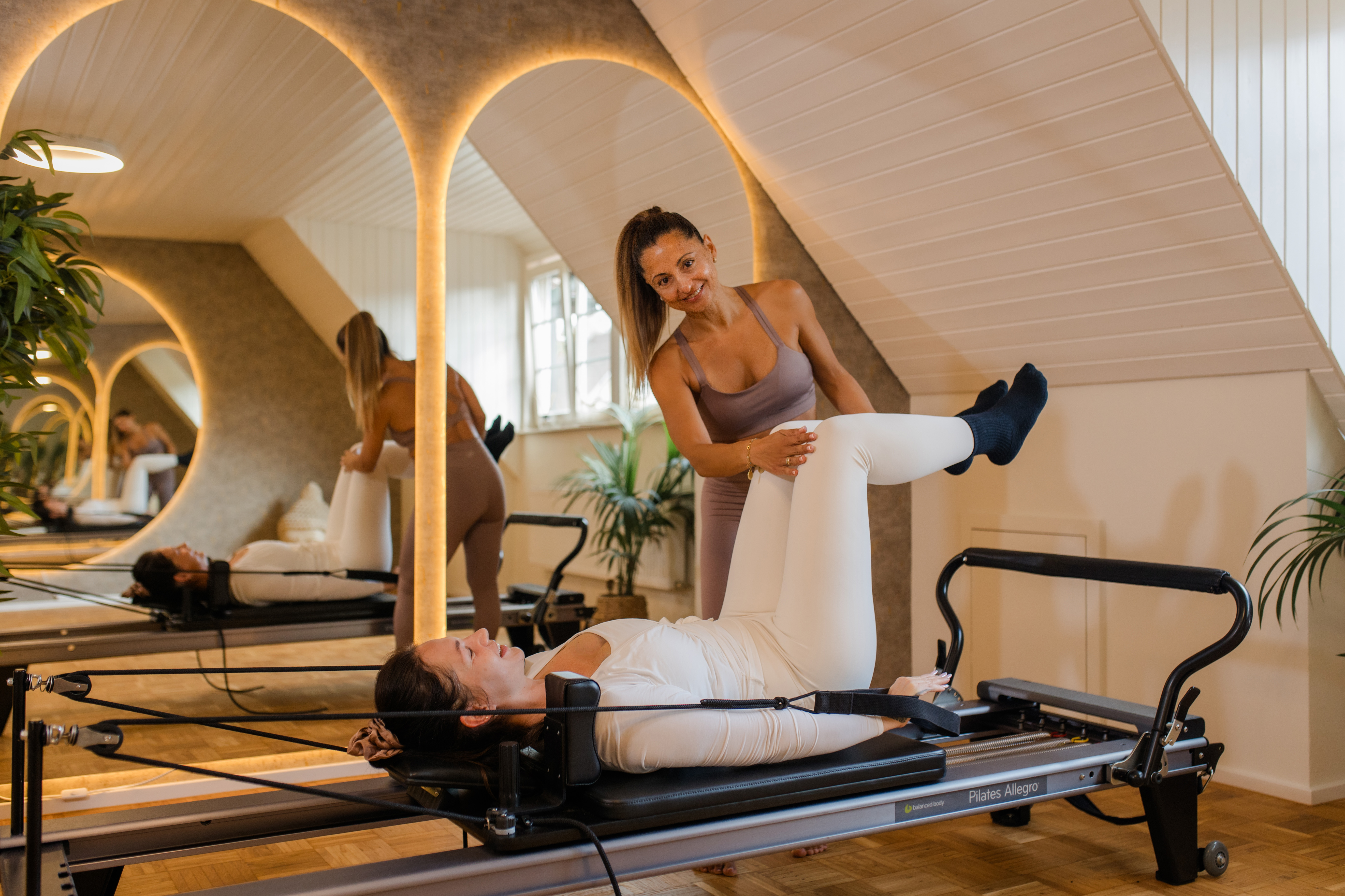 Persönlich begleitetes Training am Pilates-Reformer